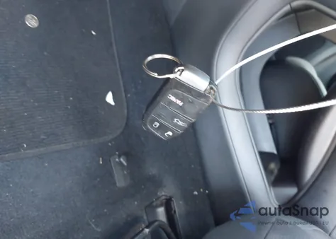 2016 Chrysler 200 Limited из США, поврежденный, VIN 1C3CCCAB7GN177507